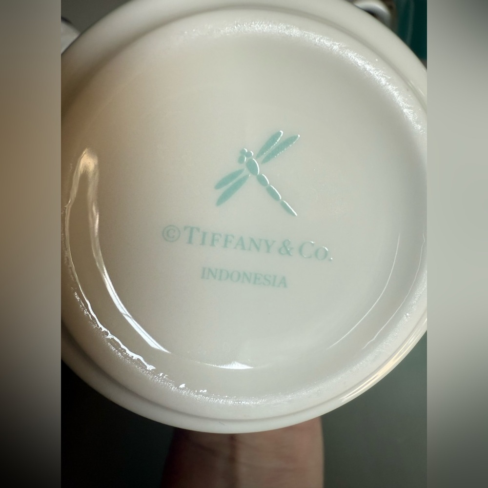 Tiffany & Co. retired iconic blue white ribbon 2 mugs w/box CLEAN authentic - Picture 5 of 8